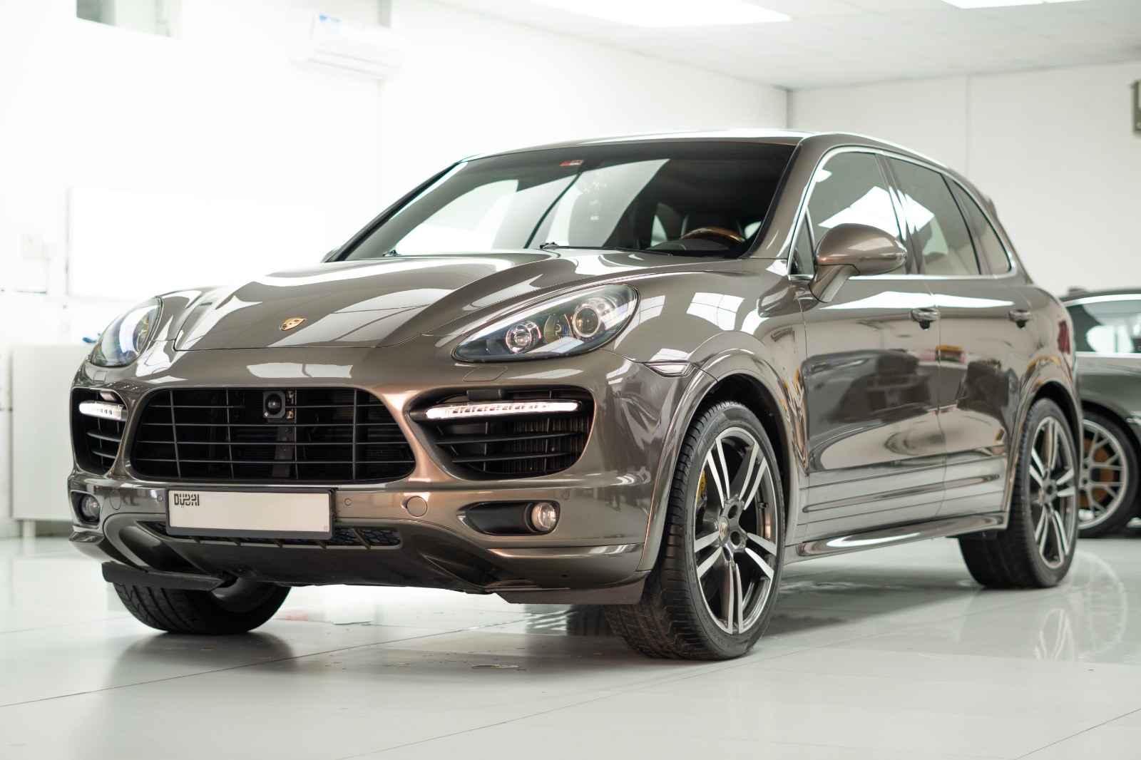 Porsche cayenne turbo